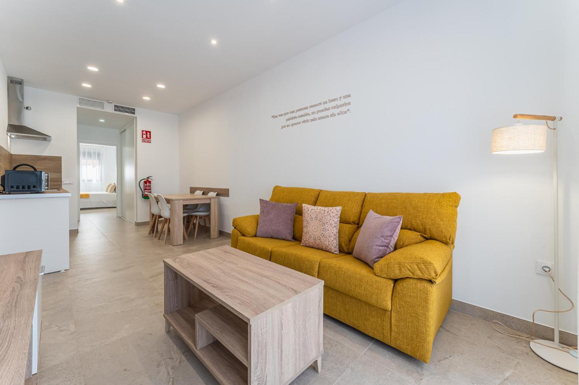 Cmdreams Platinium- Apartamentos Turisticos En El Centro De Mérida Kültér fotó